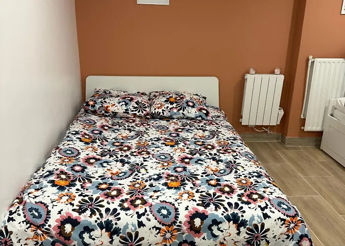 Hl Home Paris Ivry